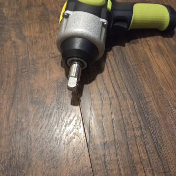 Vevor Electric Wrench: With Max. Torque 420 - Picture 2 of 6